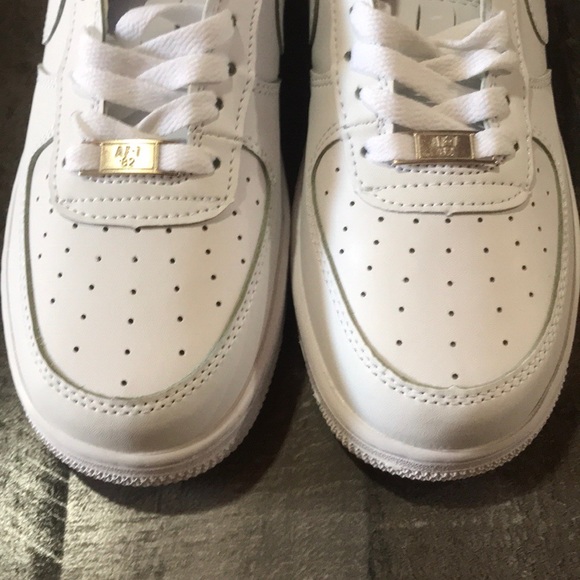 Nike Air Force 1s 07 All White Lows 315008-111🔥👟 - Picture 6 of 7